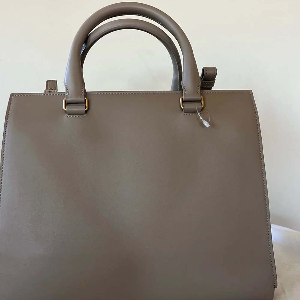 SAINT LAURENT Baby Cabas EastSide Leather Satche - Picture 4 of 14